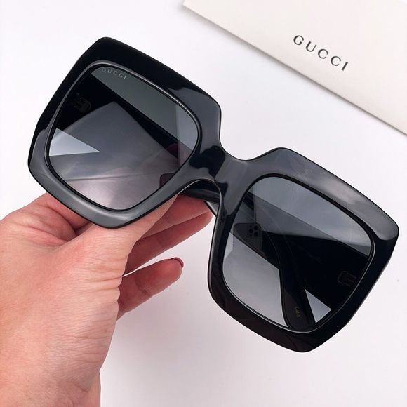 Gucci GG0053SN 001 Sunglasses Black Oversized Square Black Gray Unisex